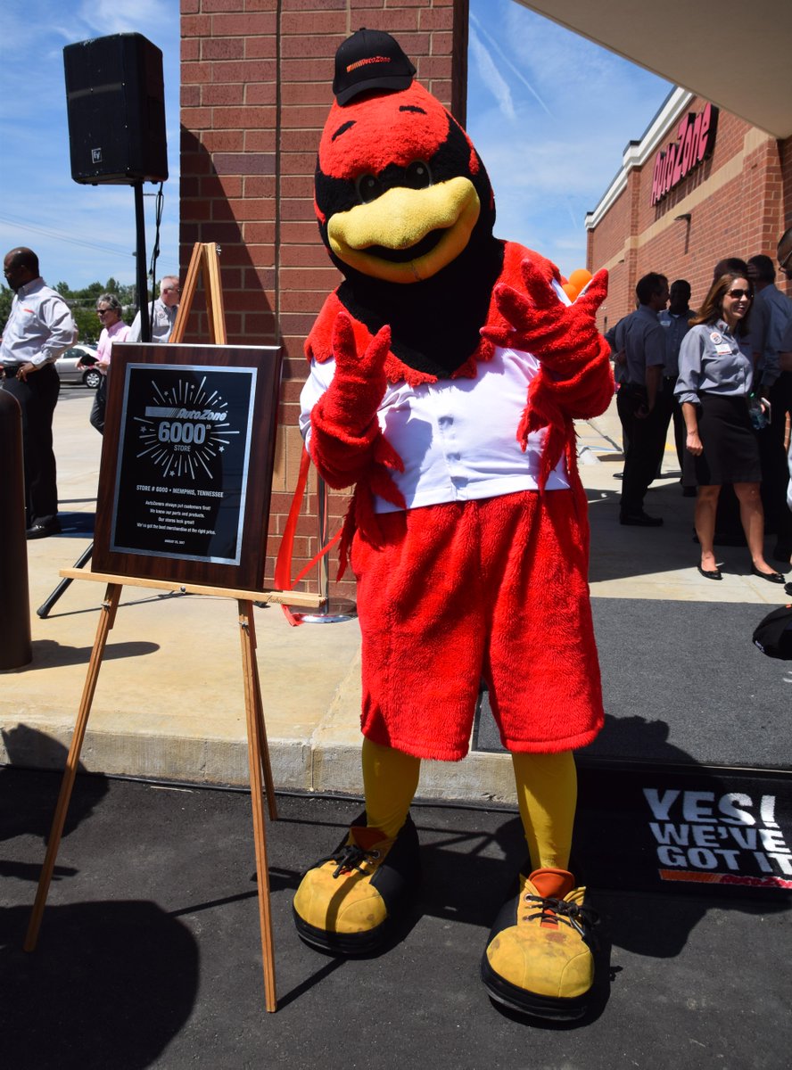 memphisredbirds's tweet photo. Thanks for everything you do for @CityOfMemphis, @autozone!

Congrats on #AutoZone6000th! https://t.co/GZbbjD3L9m