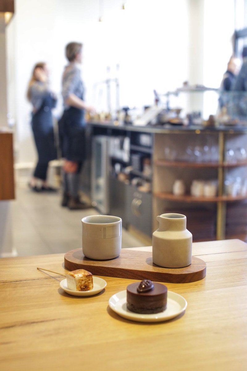 morkchocolateUK's tweet photo. Happy Friday! How're you using your long weekend? If you hurry you've probably got enough time to swing by the Brew House in Melbourne 🛫🍫 https://t.co/YVCPevVUbG