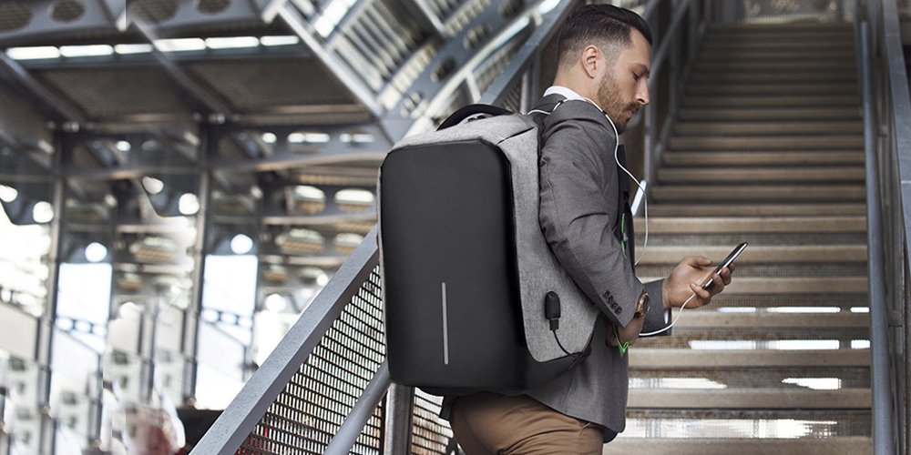eBazaaar's tweet photo. USB Charging Laptop Travel Backpack ON SALE https://t.co/StGoDtGTmv
#macbookpro #bestbackpack #backtoschool #sleek #elegant #travelbackpack https://t.co/A9NwCKbGsp