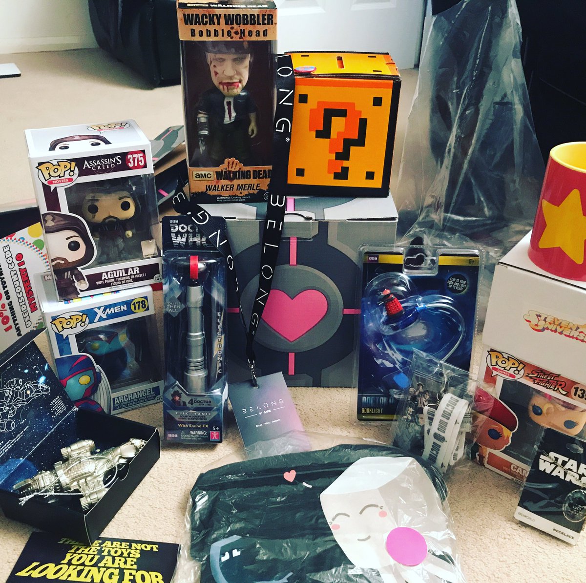LoGraceJU's tweet photo. Fun times at #i61 even funner brining these home 👌🏽 https://t.co/Jt17Dld8cL