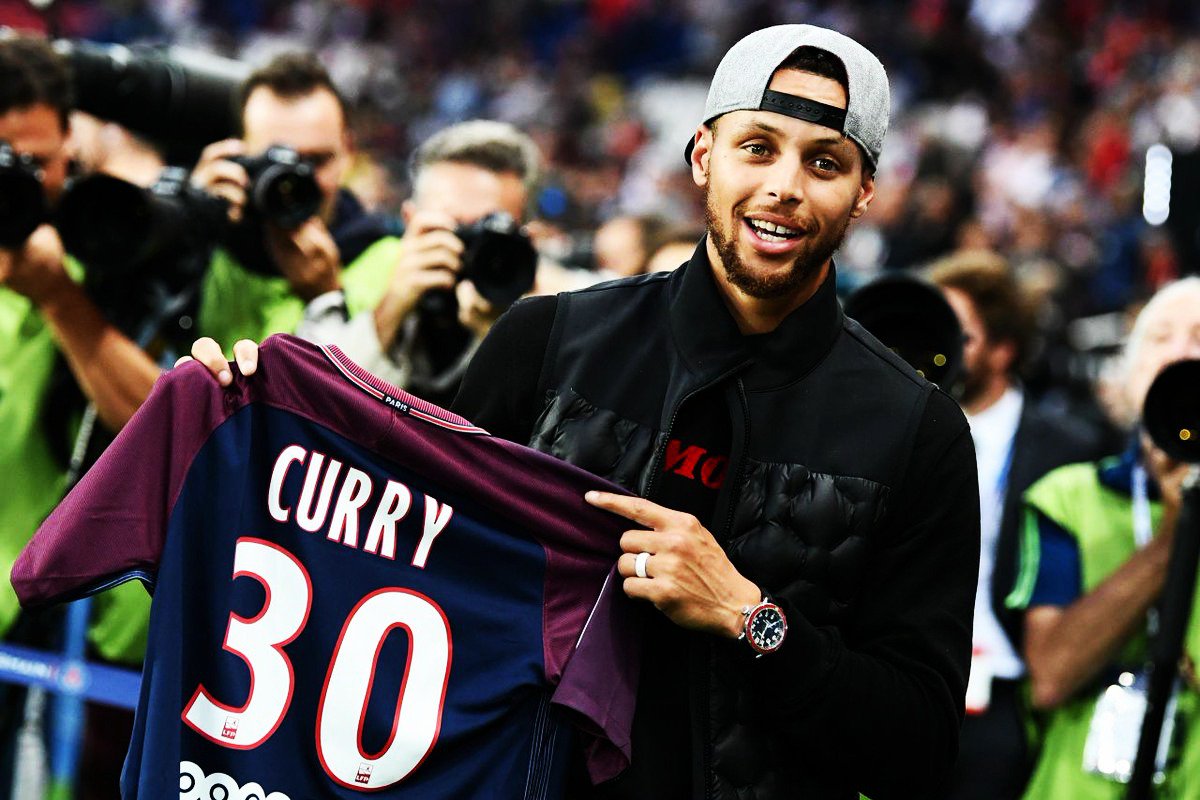 InvictosSomos's tweet photo. Lo cambiaron de deporte, pagaron su cláusula y lo ficharon. #PSGStyle https://t.co/9F1sJUGO83