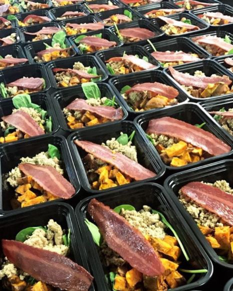 ReBuiltMeals's tweet photo. Yum! Nothing like having a #healthy breakfast ready to go! https://t.co/tOE3e3T4Ml