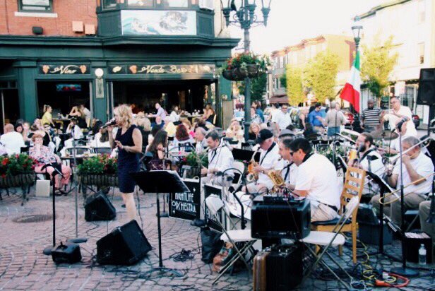 pvdcitycouncil's tweet photo. Finishing off #PVDPatioWeek w/ everyone's favorite #ProvidenceRI Ward 13 spot - DePasquale Plaza in @FederalHillRI! https://t.co/F7mvfIVe8M https://t.co/Ujs7ki0pEx