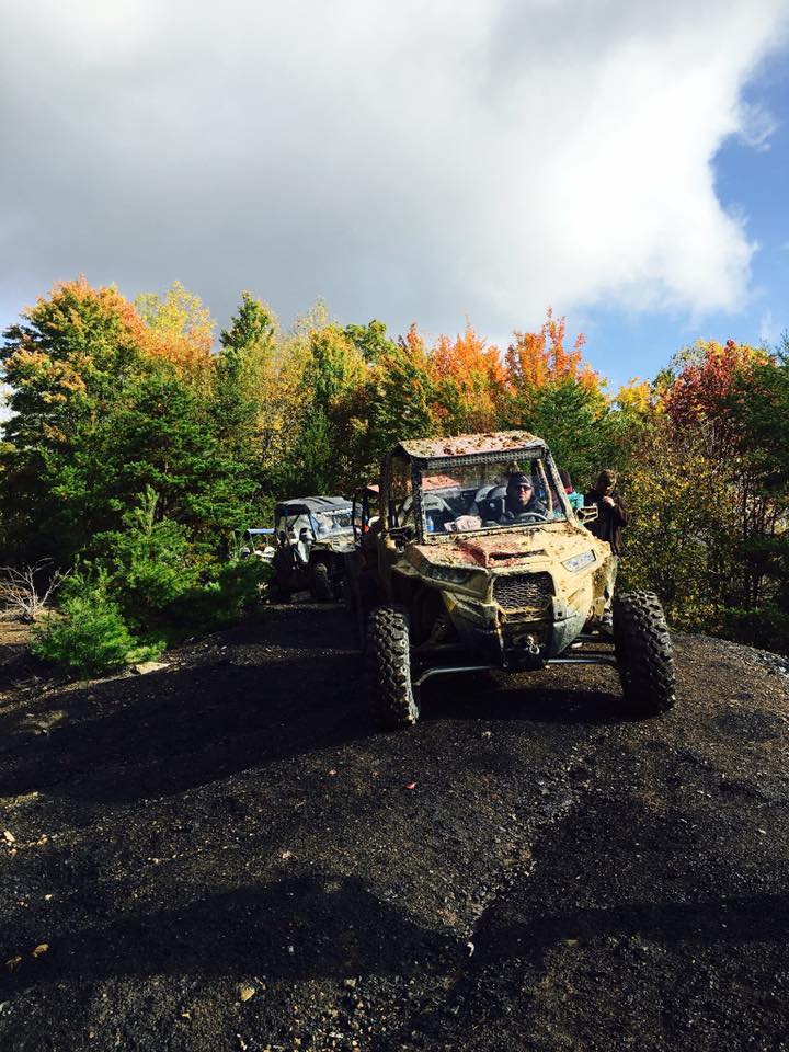 RideRoyalBlue's tweet photo. Fall colors aren't too far away! Thanks for sharing this photo with us Brandy Maddox! https://t.co/DKifECmB1m