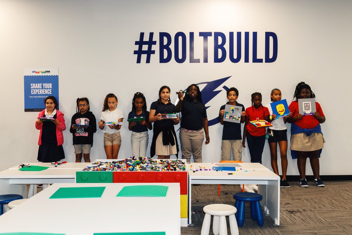 artofthebrickfl's tweet photo. This morning, the #ArtoftheBrickTampa welcomed 5th grade students from @MetroMinistries! We hope you enjoyed the exhibit! #AOTBTampa https://t.co/iM6CLmWKMS