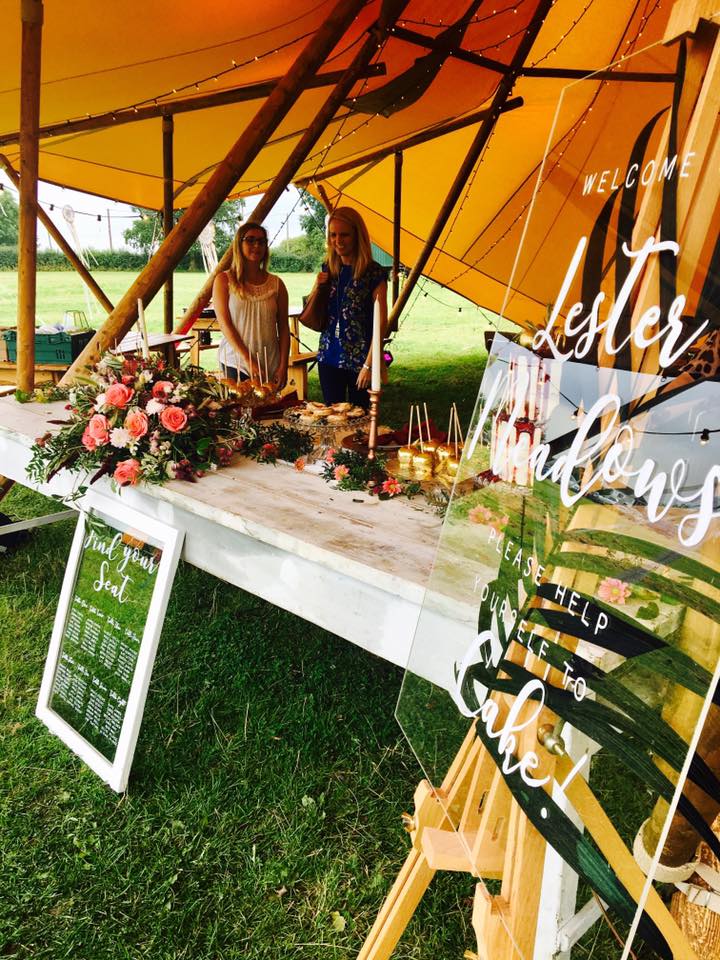 Everyone is welcome to attend our wedding fair on Sunday 8th October! Follow the link to register ow.ly/AxN530eE6VI