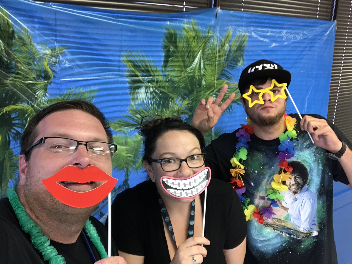 david_gladen's tweet photo. #ConvergysLasCruces #LifeatConvergys https://t.co/WfugRUrWt7