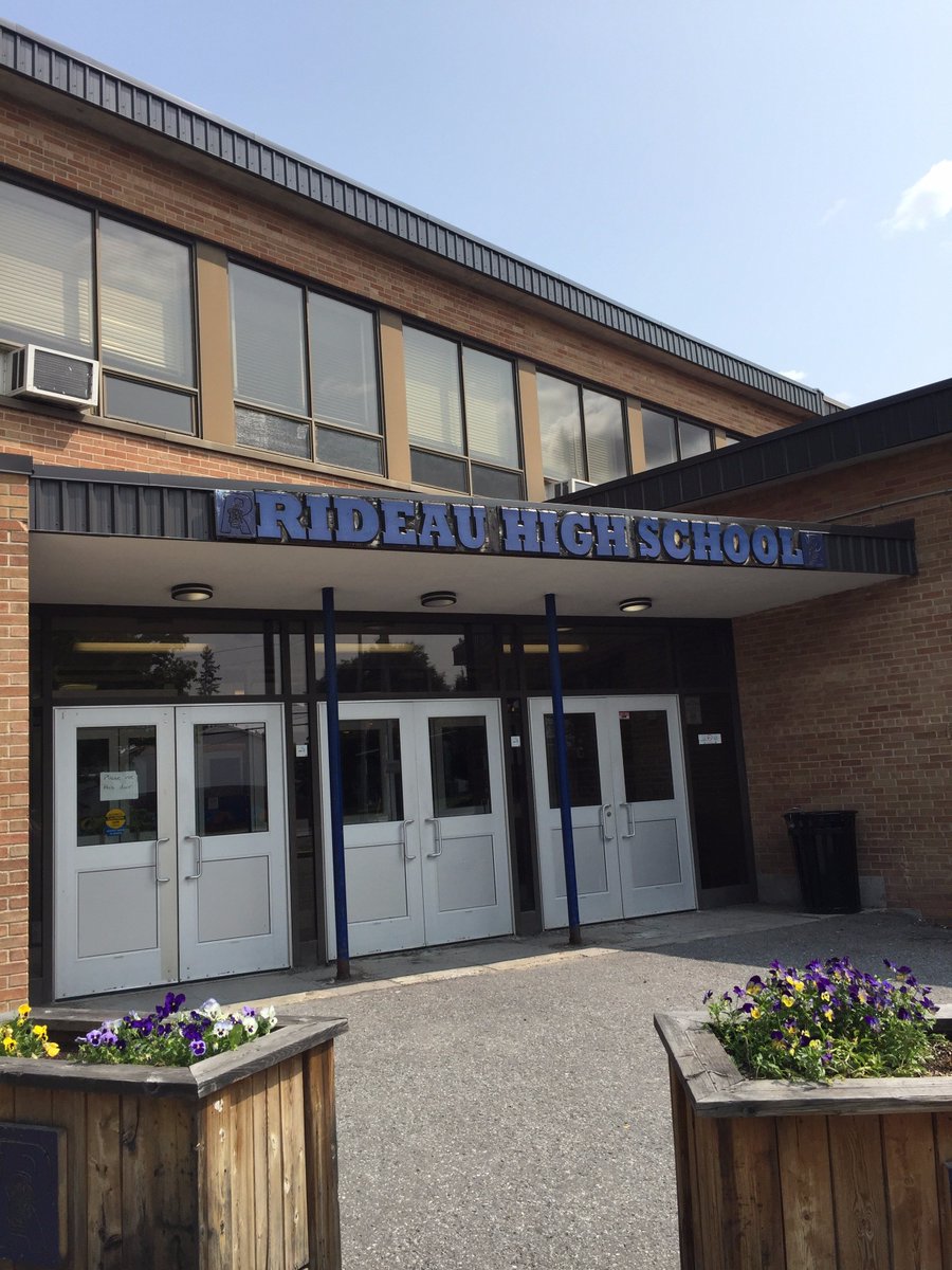 Doors locked...Farewell Rams.  The End. <a href="/OCDSB/">OCDSB</a> <a href="/OCDSB_Students/">OCDSB_Students</a> @RideauPrincipal
