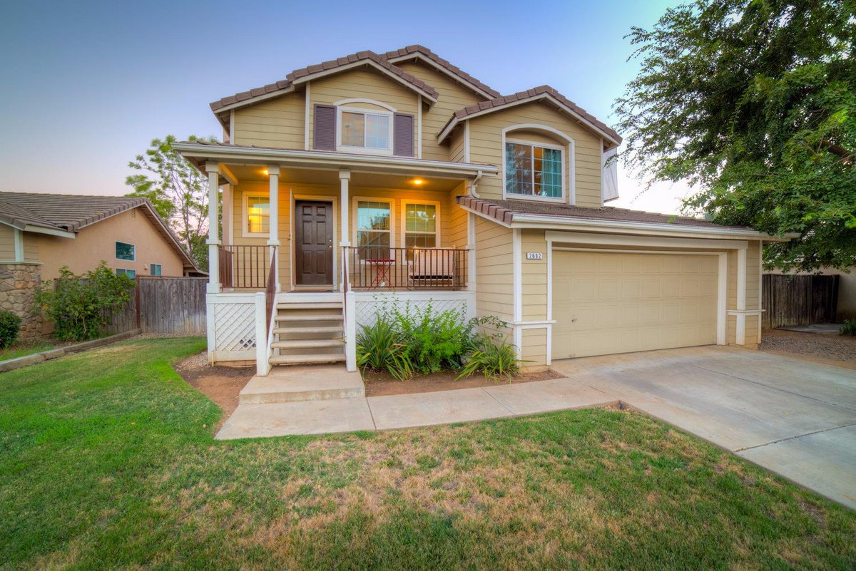FoxenRealty tweet picture