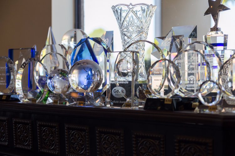 AlphaAwards tweet picture