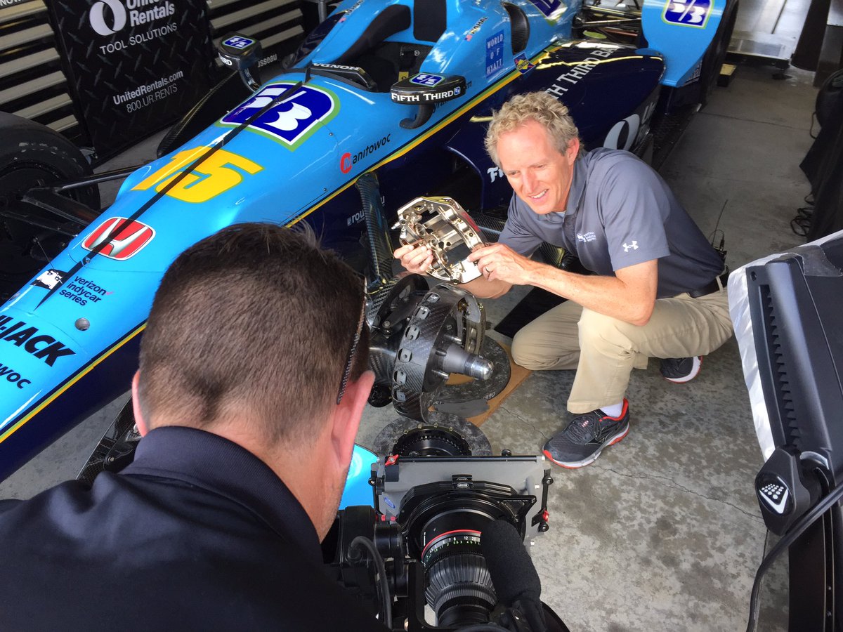 JonBeekhuis's tweet photo. Arrived early @GatewayMSP to shoot an #IndyCar 101 on the 2018 brake package. Look for it pre @RaceSonoma @IndyCar.com. #BrakingNews https://t.co/LIh2S6Lssv
