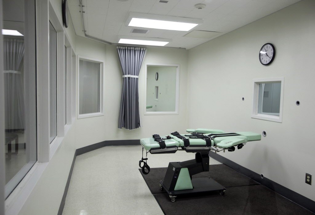SDPOA's tweet photo. CA Supreme Court rules again in favor of #Prop66. Capital punishment could resume in California. https://t.co/n8RDLp0ksd #DeathPenalty #LESM https://t.co/ZwFCmtzZD5