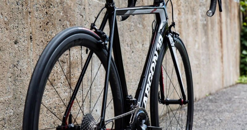 trifanaticsesp's tweet photo. Style...
#Argon18 #GalliumPro2018 #Cycling #Style https://t.co/qj9r3Svu2r