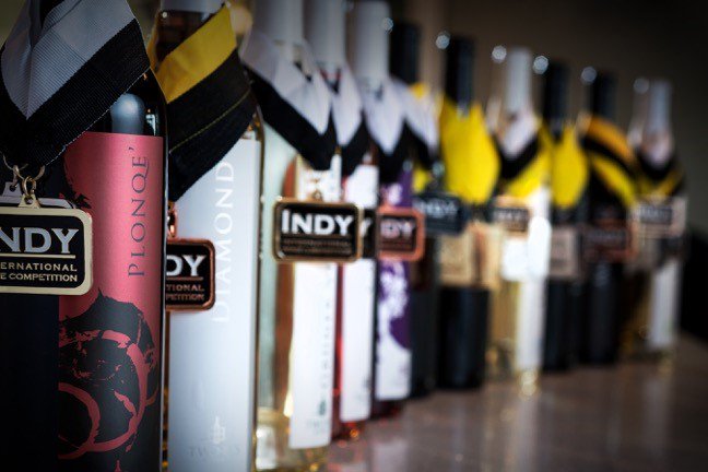 This Indiana Winery Has America’s Best Tasting Room bit.ly/2ve1qzt #H2GIndiana #visitindiana <a href="/IndianaWines/">Indiana Wines</a> <a href="/DoMoreHuntingtn/">Visit Huntington Co</a>