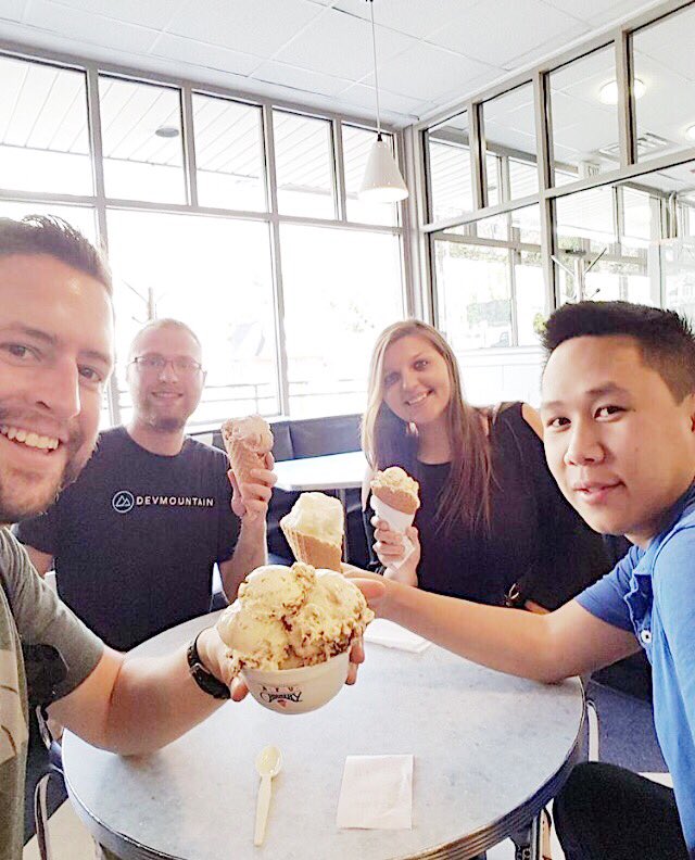 devmtnprovo's tweet photo. Our students rocked personal project presentations &amp; celebrated with #BYUcreamery scoops! 🍦💻 #devmtnlife #devmtn #learntocode https://t.co/kK14YjySHl
