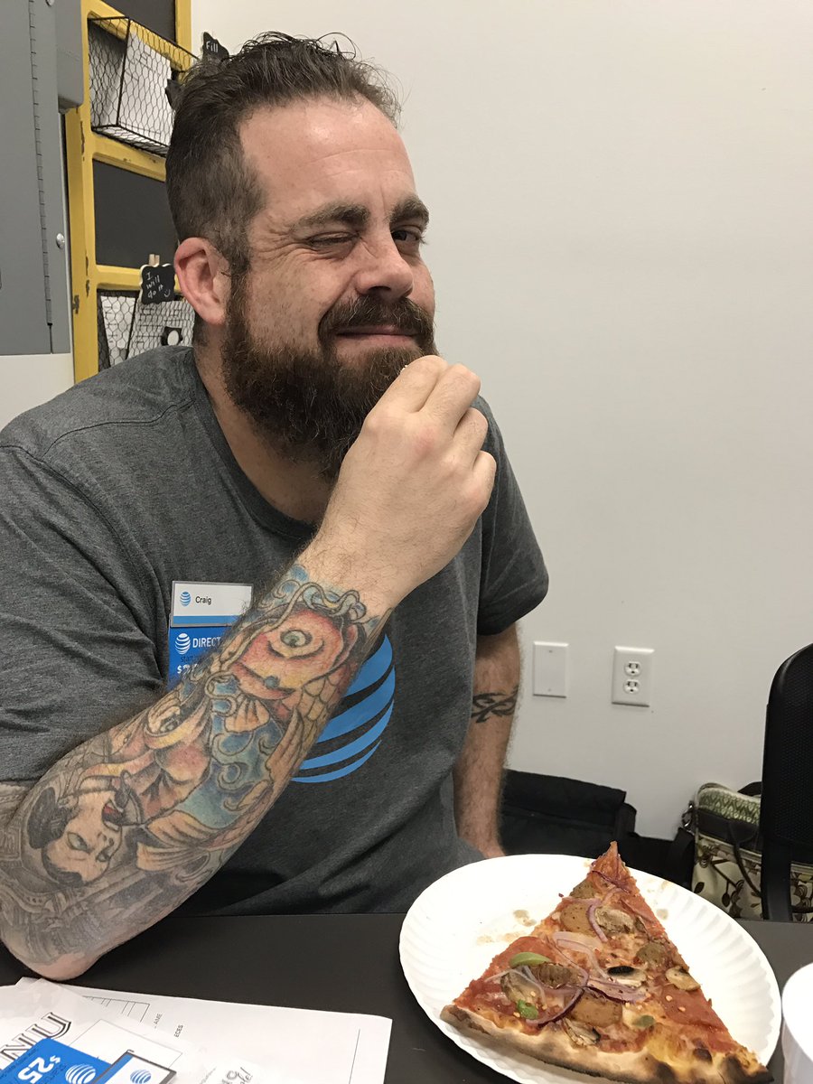 When your small biz production increases month over month and you get lunch... thanks @ScheelHouse !!! 🍕 🍕 #smallbusiness #RMRWins