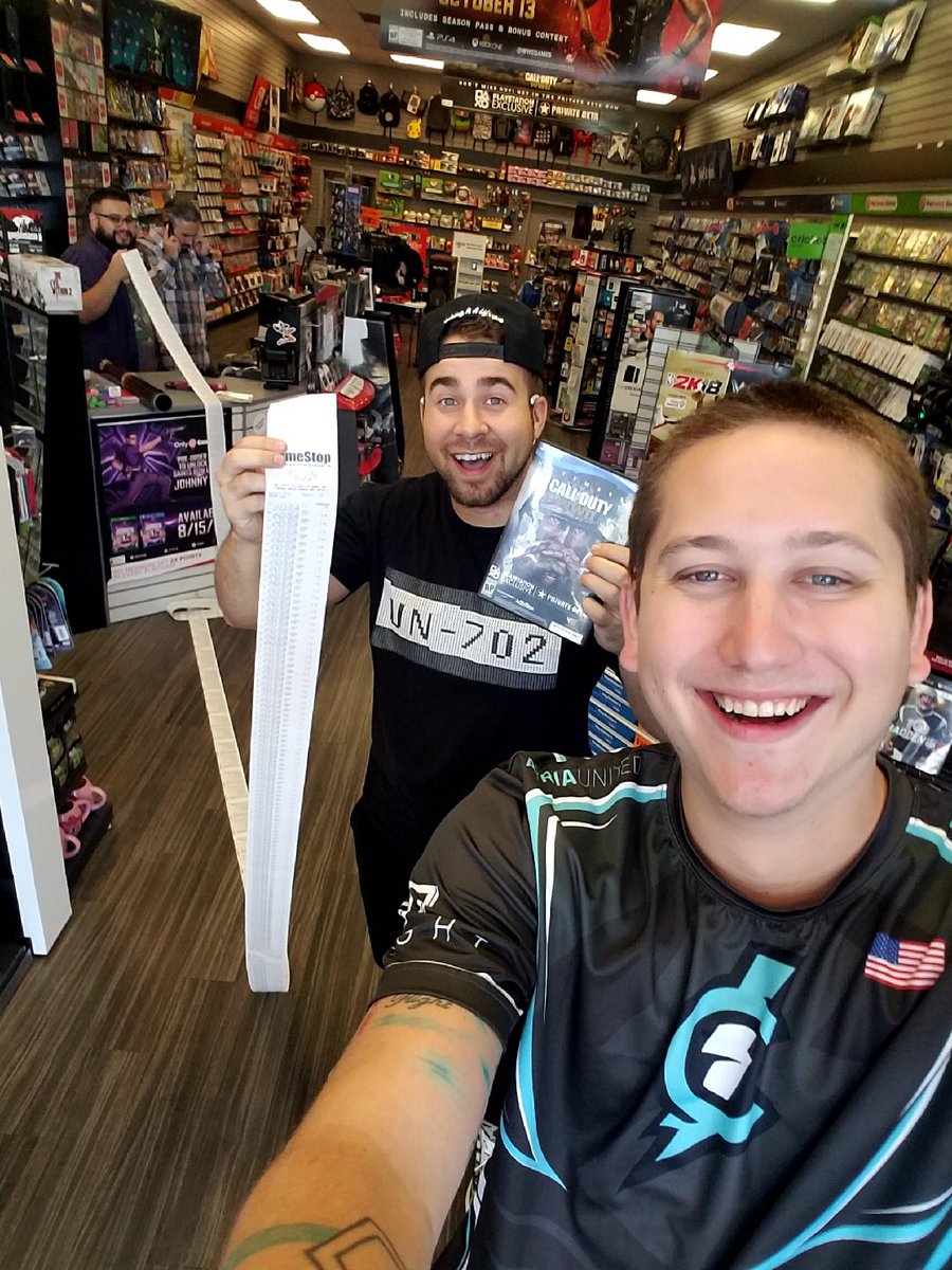 overtflow's tweet photo. I STILL GOT TONS OF COD WW2 BETA CODES!

LIKE AND RETWEET
I GOT YOU! 

my friend @theMoneyMatches is giving away even more! FOLLOW them too! https://t.co/tQPSbn5oyf