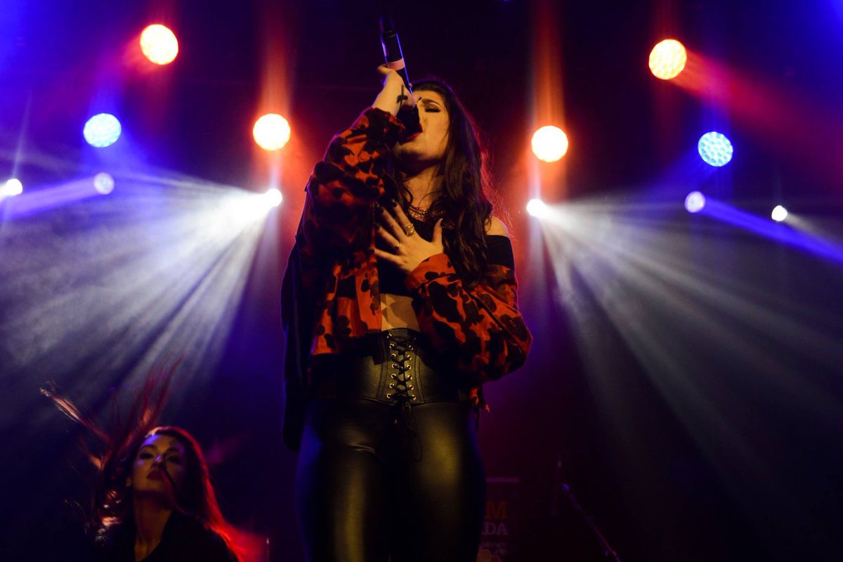 Yesterday was a dream. Thank you <a href="/TheHoneyJam/">Honey Jam Canada</a> for everything! Posting the video of my performance tonight so stay tuned xo