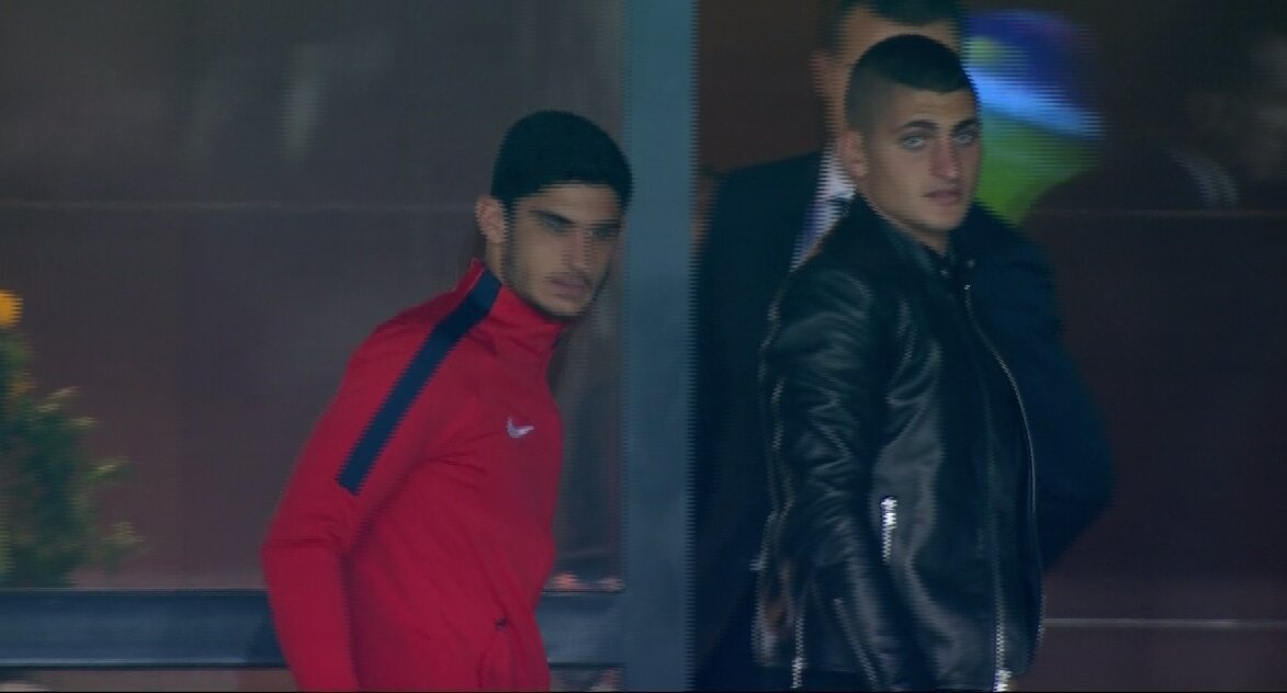 LePachaIsBlack's tweet photo. #PSGASSE Stylé le Verrati ce soir ALLEZ PARIS https://t.co/wCbE3QfSOy