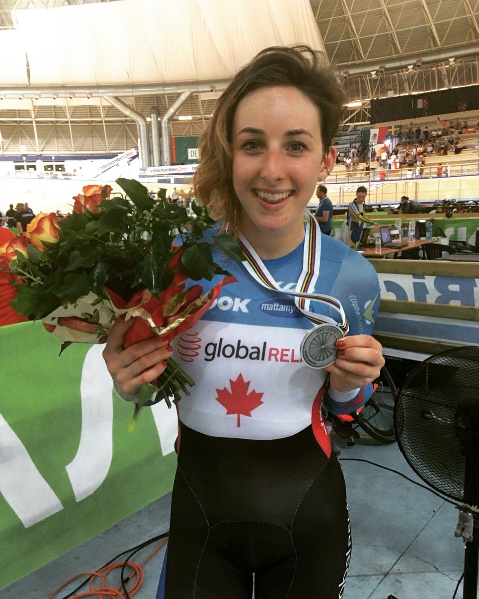 First medal of #JrTrackWorlds for Team 🇨🇦. Congrats <a href="/M_ColesLyster/">Maggie Coles-Lyster</a>!