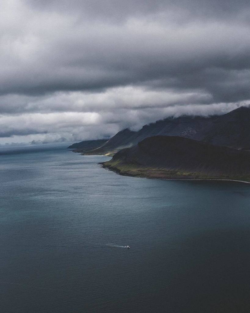 swetans's tweet photo. Be brave, take risks. Nothing can substitute experience #exploreiceland  #discoverwithswetans https://t.co/xXRW0DFNeO https://t.co/ViN8Frf3Mz