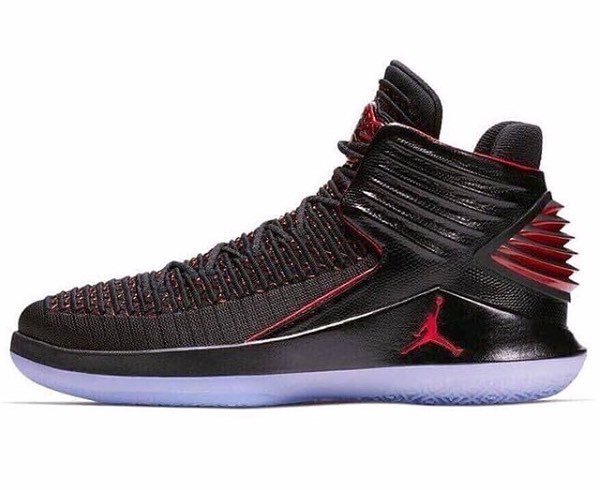 kicksonfire's tweet photo. Here's our first full look at the Air Jordan 32. Thoughts? For more information on this "MJ Day" colorway, tap the link in our bio. #kickso… https://t.co/XtvAKheTvF