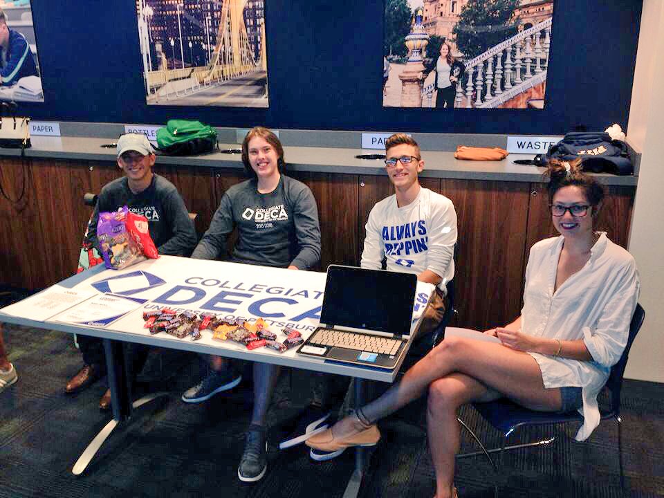 PittDeca's tweet image. We're excited to meet the class of 2021! Find and get to know us at the Pitt Activities Fair this Sunday starting at 1 😊🤗