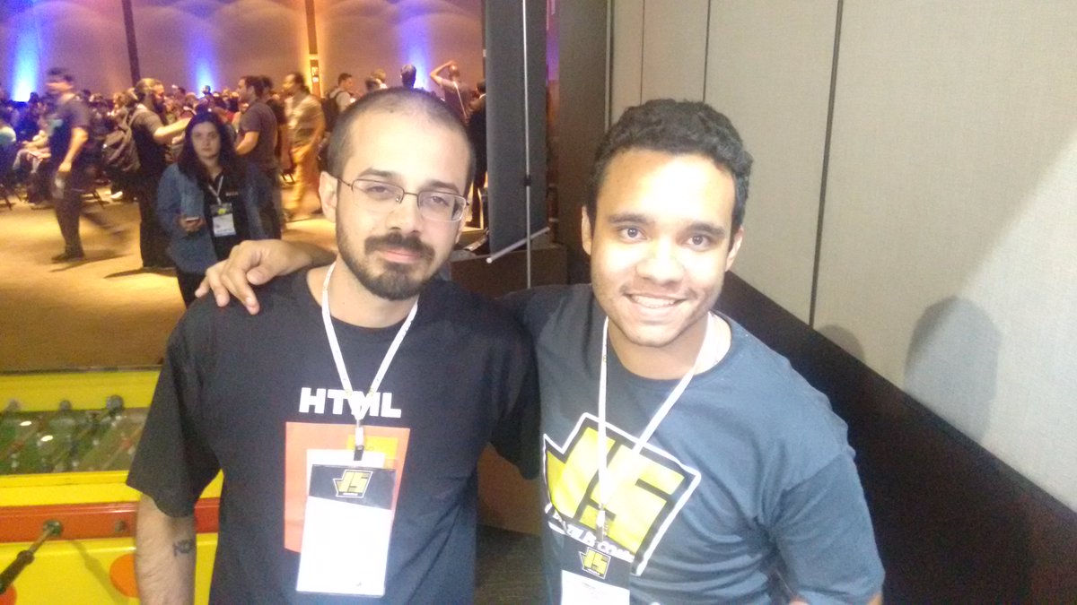 yanmagale's tweet photo. #adpnobraziljs https://t.co/V5QLBBM4To