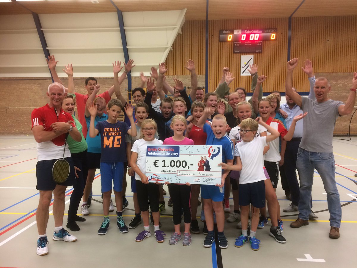BCSteenderen's tweet photo. @Clubactie Wat een super start van het nieuwe seizoen! Wij mochten bekend maken dat we € 1000 hebben gewonnen! Dank van een heel blije club! https://t.co/zHH6xFNRLO