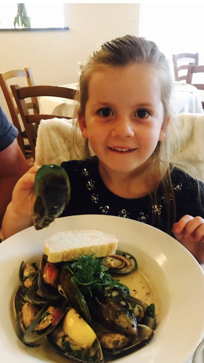 <a href="/DanilosPizzeria/">DanilosPizzeria</a> <a href="/BurgessElen/">Burgess Sculpt</a> thanks for having us this evening . . . Deeeeelicious !!