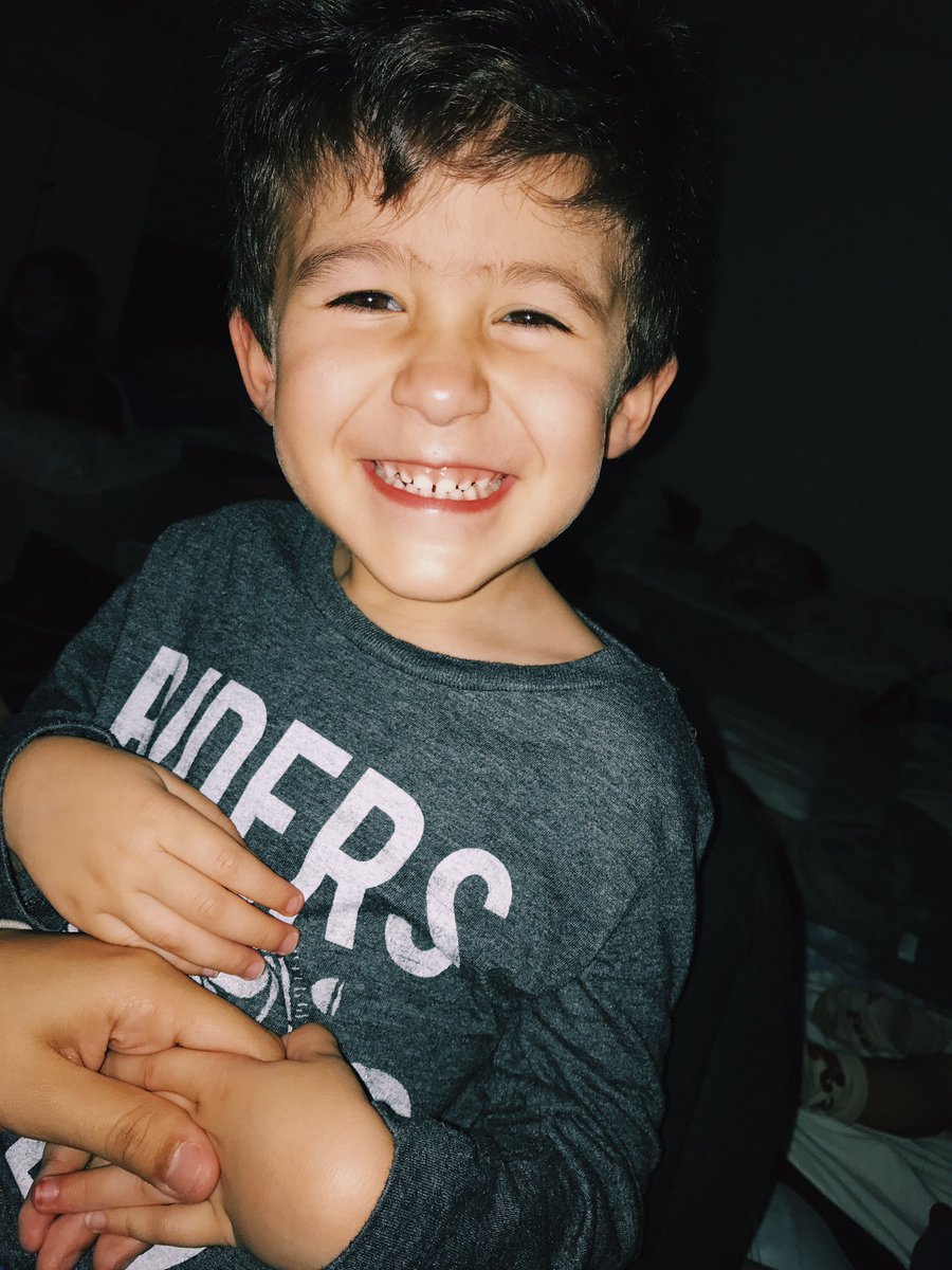 __isabelagurgel's tweet photo. me ensina coisas novas todos os dias... 🖤 #meuamorzão #autismoamor #myblueangel https://t.co/0vr01uLTBz