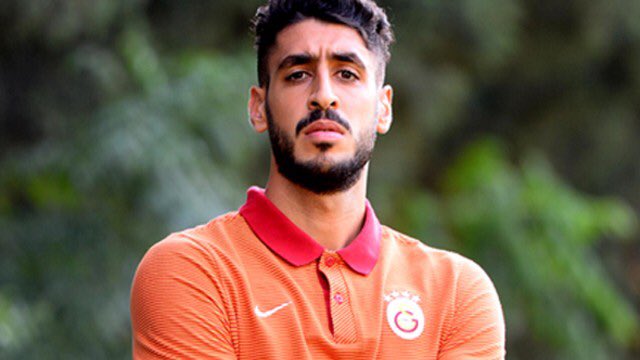 CrBrk's tweet photo. - cinayet saatinde ne yapıyordun?
+ gol atıyordum.
- cinayet saatini nerden biliyosun?
+ ben hep gol atarım. https://t.co/ttl7VZzlYz