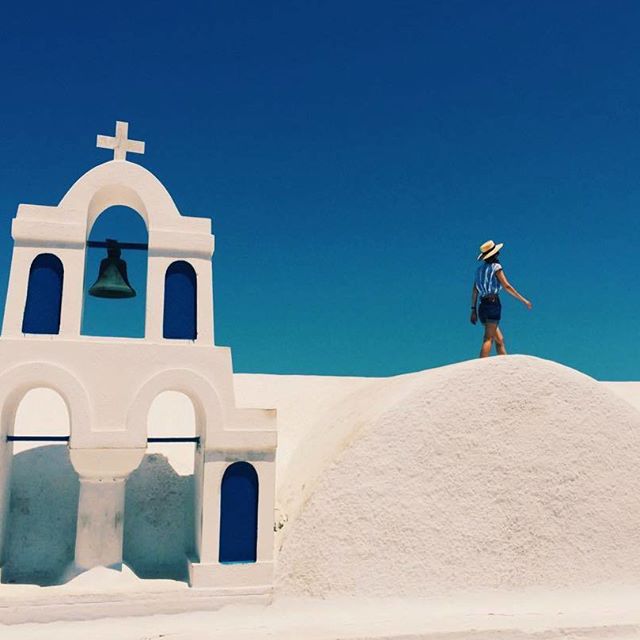ContikiCanada's tweet photo. So many photo ops, so little time β¨
π· rachelstorey on #contiki #contikibts
π Santorini https://t.co/ojTKly7yHh