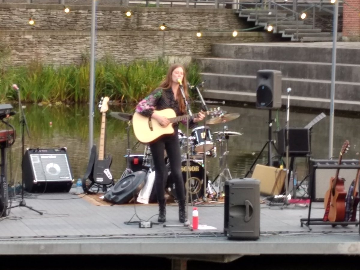 Mooie vijvervrijdag op Roombeek . Nog 2 te gaan.