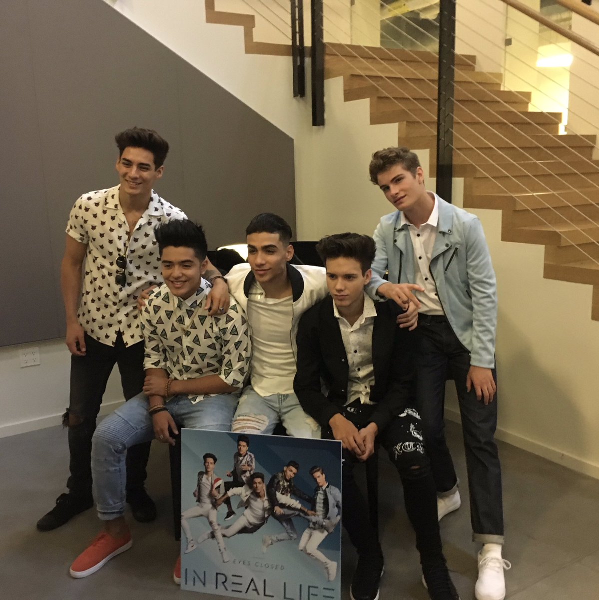 HollywoodRecs's tweet photo. Guess who stopped by today!! 🎶 Check out our Instagram Story to see more from @InRealLife's visit! 🎶 #HWRFamily #EyesClosed https://t.co/DQ5p8vru79