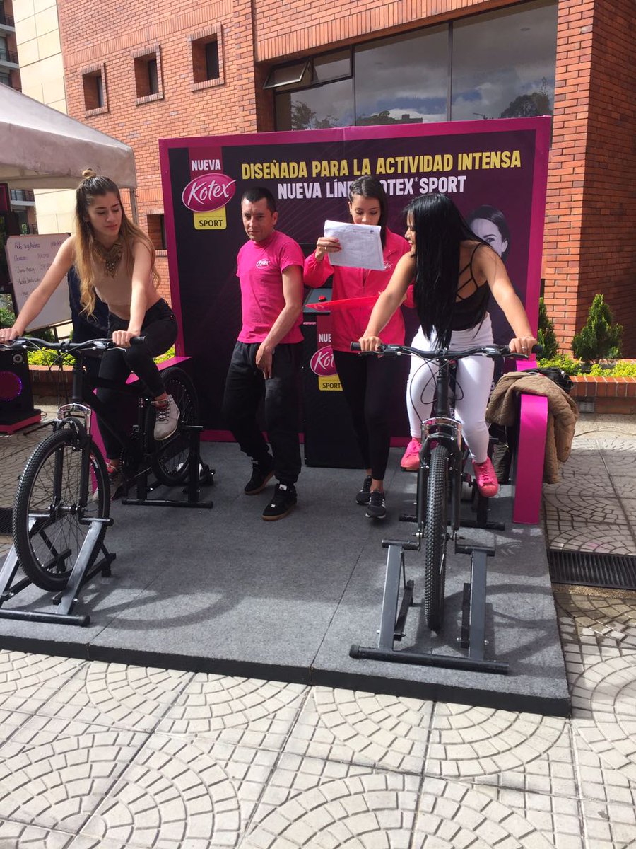 Kotex Colombia tweet media
