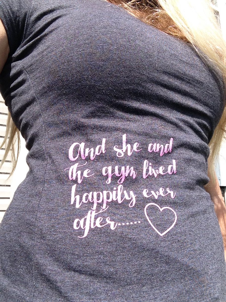 luvinutina's tweet photo. Love my new shirt, it says it all. #gymlife #coach #dsp #fixinto #crossfit #nashville #Tennessee #trainer #reebok #happilyeverafter https://t.co/RYfxZIGICS
