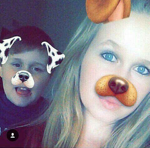 Megra1's tweet photo. @NBCThisisUs This is happiness. I get to be their momma! https://t.co/JhEGH4xKvB