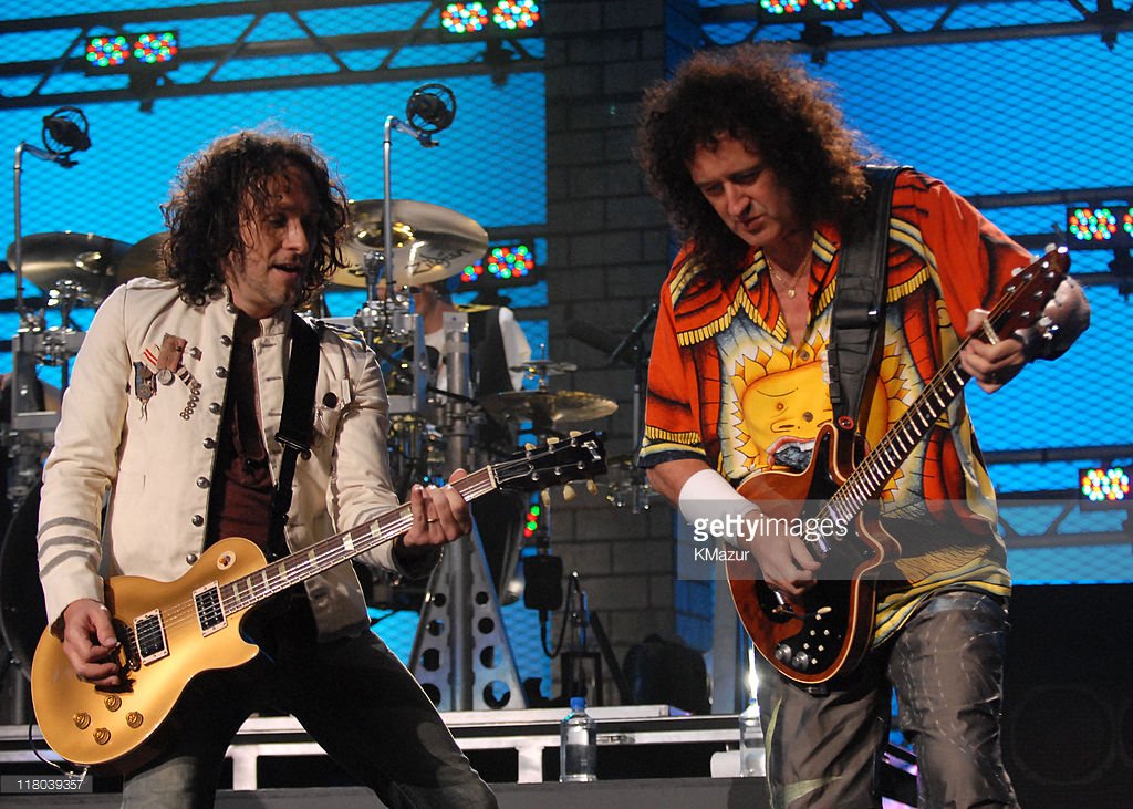  Very Happy Birthday to amazing Vivian Campbell!    