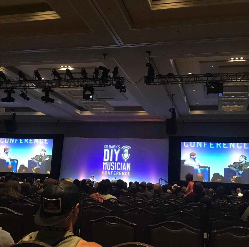 Rap_Resources's tweet photo. @illmaculate at the CD Baby conference. #inspiration #BattleRapper #illmaculate https://t.co/hT6pHVszdf https://t.co/lJentPISMP