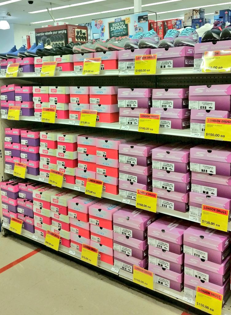LDAnn10's tweet photo. #BacktoSchool #shopping? #treatyourself ladies $75.00 &amp; up! @Skechers_Canada #Shoes have arrived @LD_BrentwoodCgy #ladiesShoes https://t.co/ikTFnILfbx