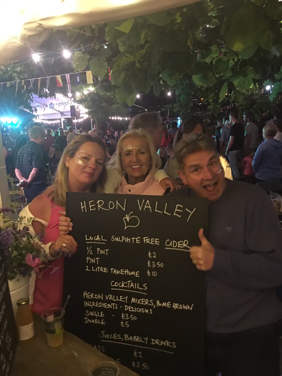 <a href="/HeronValleyUK/">Heron Valley Drinks</a> Fab times with the Heron Valley legends at Dartmouth Regatta !!
