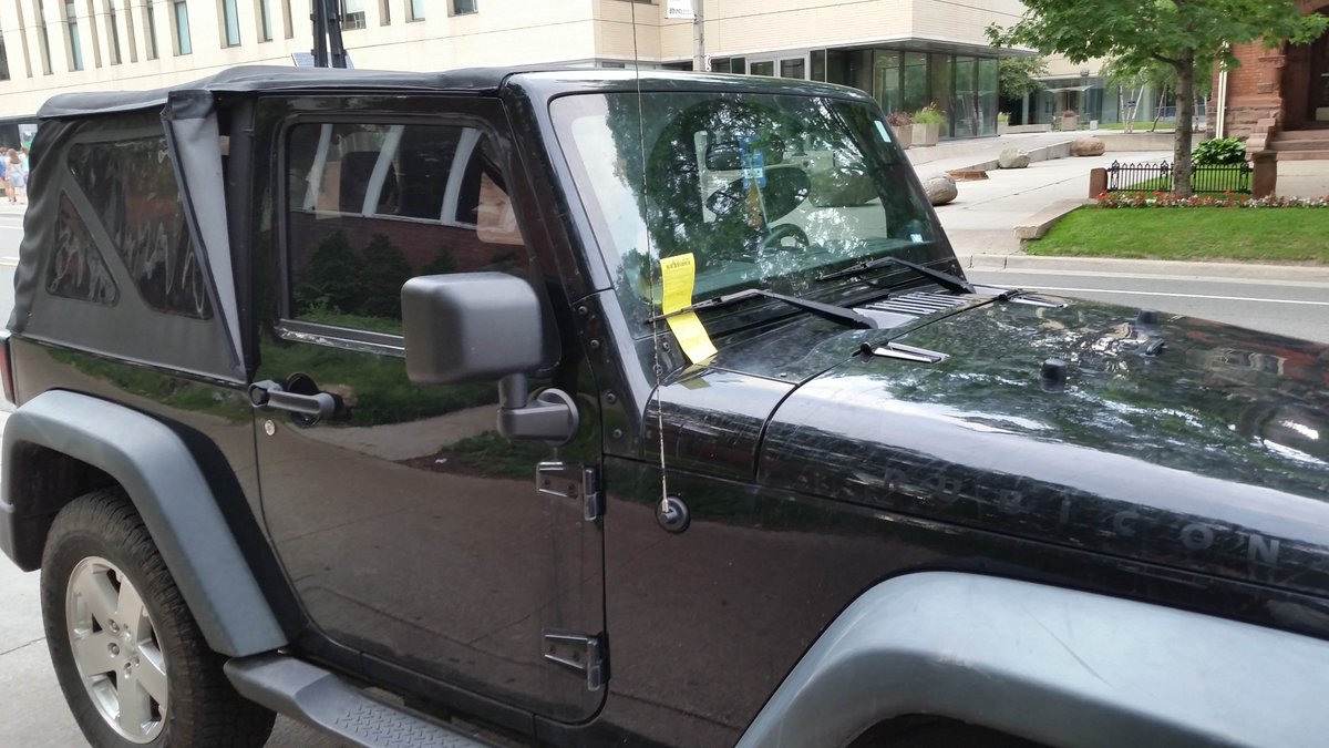 cityoftoronto's tweet image. PARKING TICKET SCAM: some residents received emails about unpaid parking fines. This email is not from the City. Do not open &amp;amp; delete immed.