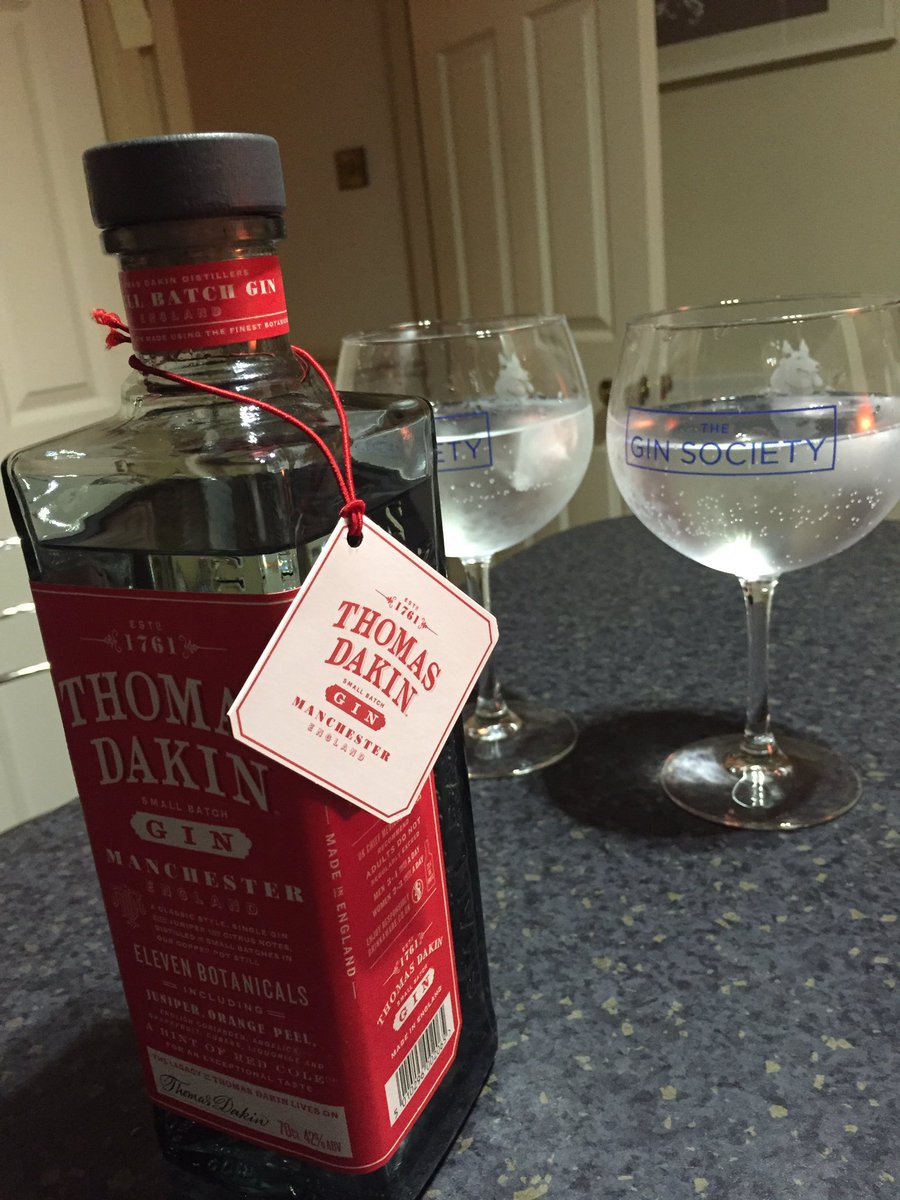 SiHardwick's tweet photo. #thomasdakingin #fridayfeeling https://t.co/pWRTrsbF6S