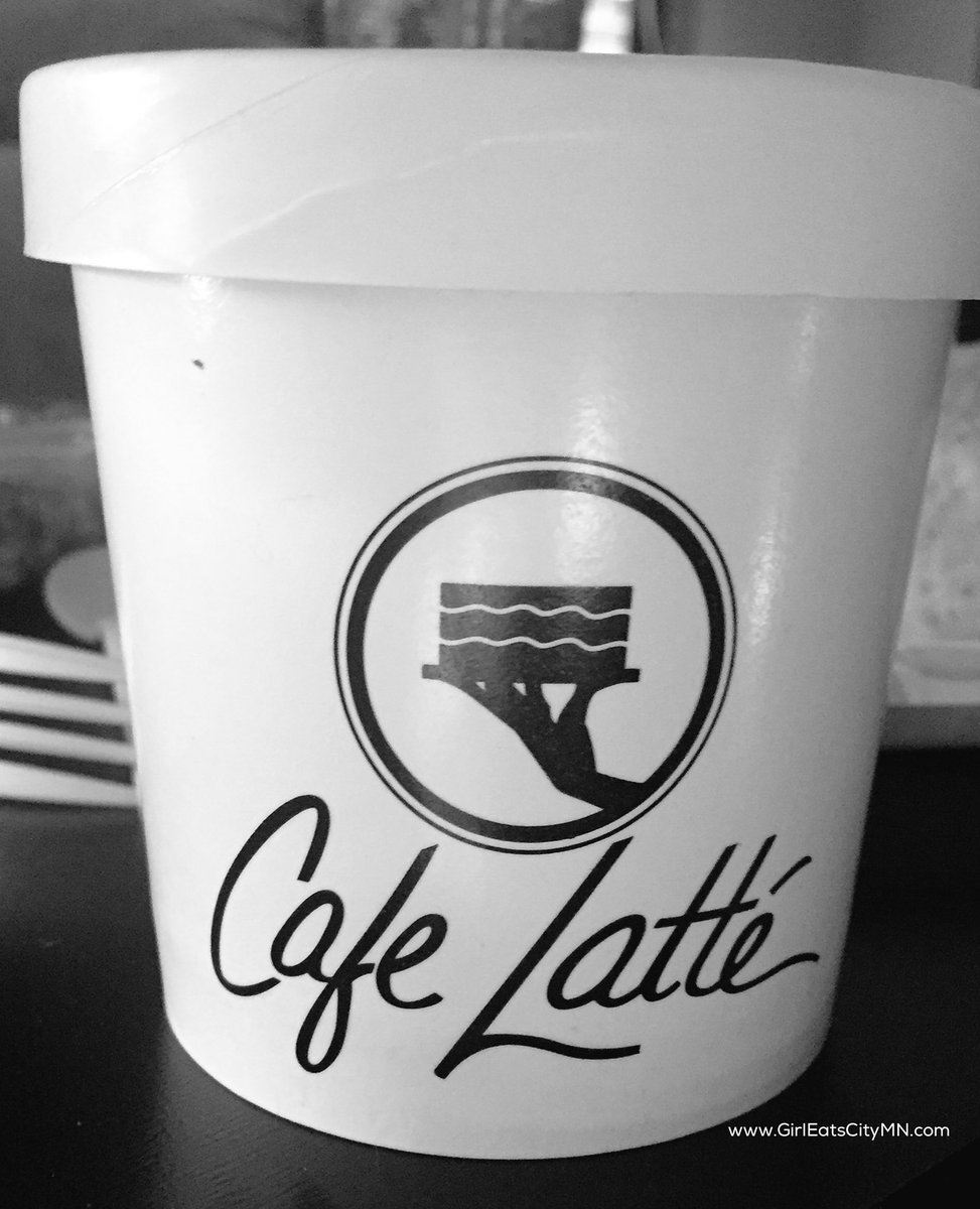 cloudylunnaa12's tweet photo. #Brunchdate @CafeLatteMN #FoodieFriday #Twincities #Foodiechats #StPaulEats #exploreMN #GrandAveEats @grand_ave https://t.co/5wFWX3hAe4 https://t.co/y1fQCeKsAm