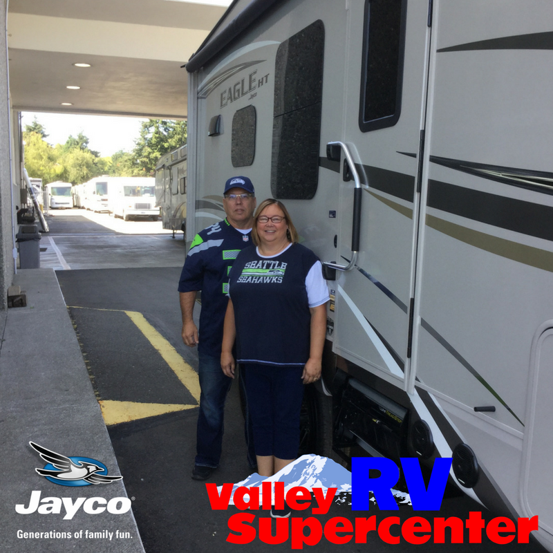 ValleyRVSuper's tweet photo. Congratulations to Pat and Randy on their new #eagleht @jaycorvs #letsjayco #letsgocamping #valleyrvsupercenter #getoutandexplore https://t.co/QARTRC3DnJ