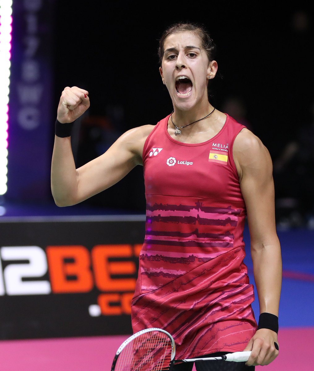 CarolinaMarin's tweet photo. El arte de la victoria se aprende en la derrota. Volveré 🏸 The art of the victory is learned in defeat. I'll be back #Gracias #Thanks ❤️ https://t.co/VXKXeXLhr2