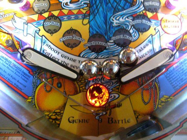MarcoPinball's tweet image. Eddie Cramer's amazing stuck balls on #TOTAN!  #stucky #stuckyballs #pinball