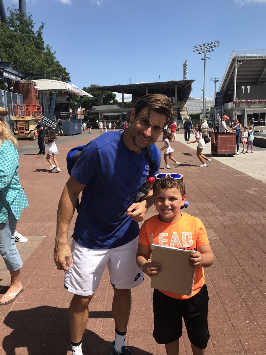ShafColl's tweet photo. After several years of trying, the kids finally had a chance to meet @DavidFerrer87 at the @usopen https://t.co/opcqC8w2Tj