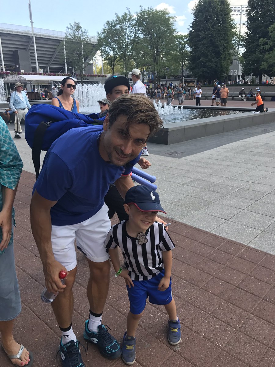 ShafColl's tweet photo. After several years of trying, the kids finally had a chance to meet @DavidFerrer87 at the @usopen https://t.co/opcqC8w2Tj